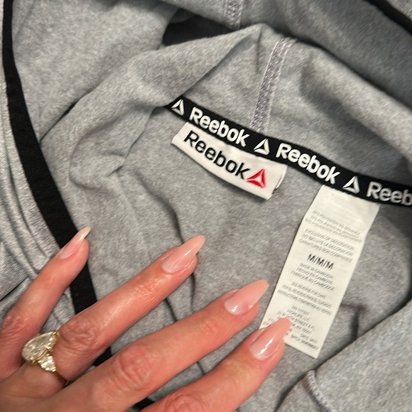 NWT Men’s Reebok Dots Delta Trail Pullover Hoody in Gray, Size Medium - Picture 11 of 13